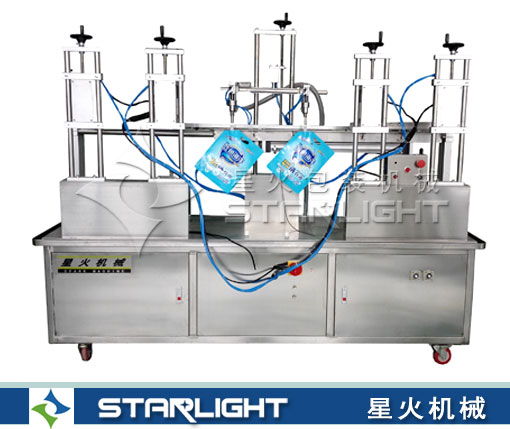 自立吸嘴袋灌裝機